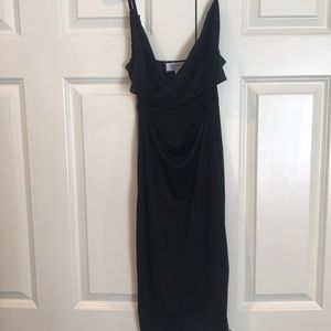 Mura boutique midi dress - black